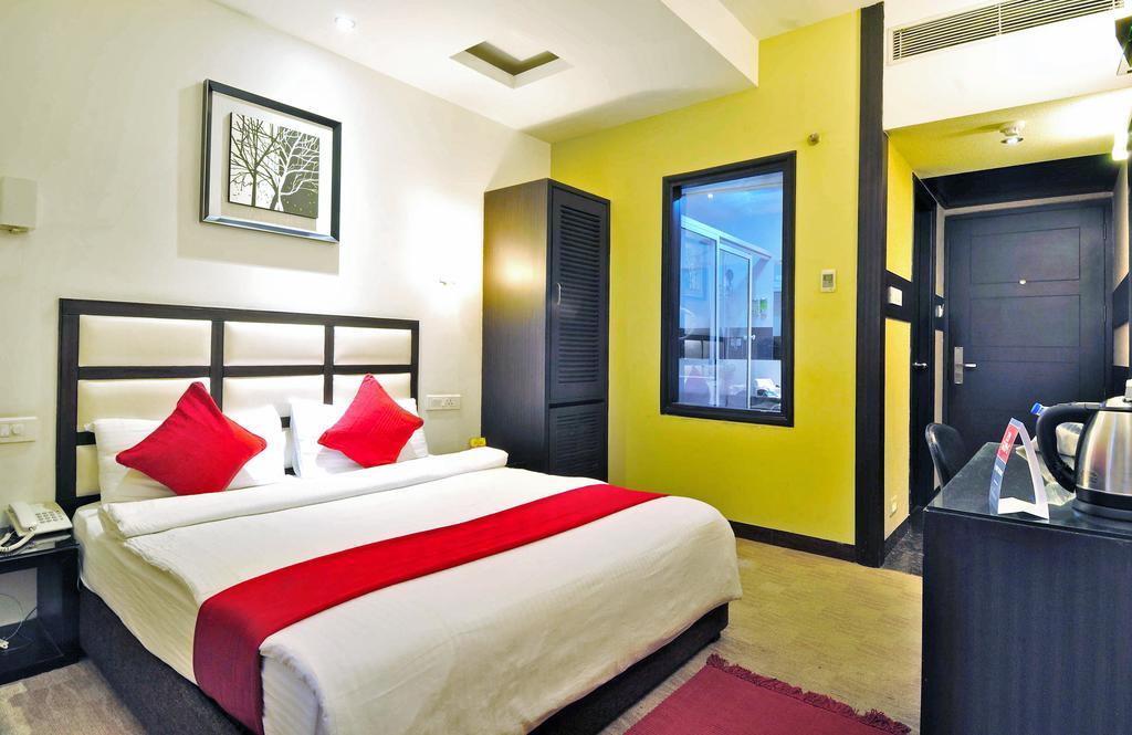 Chandīgarh Hotel Oyster מראה חיצוני תמונה