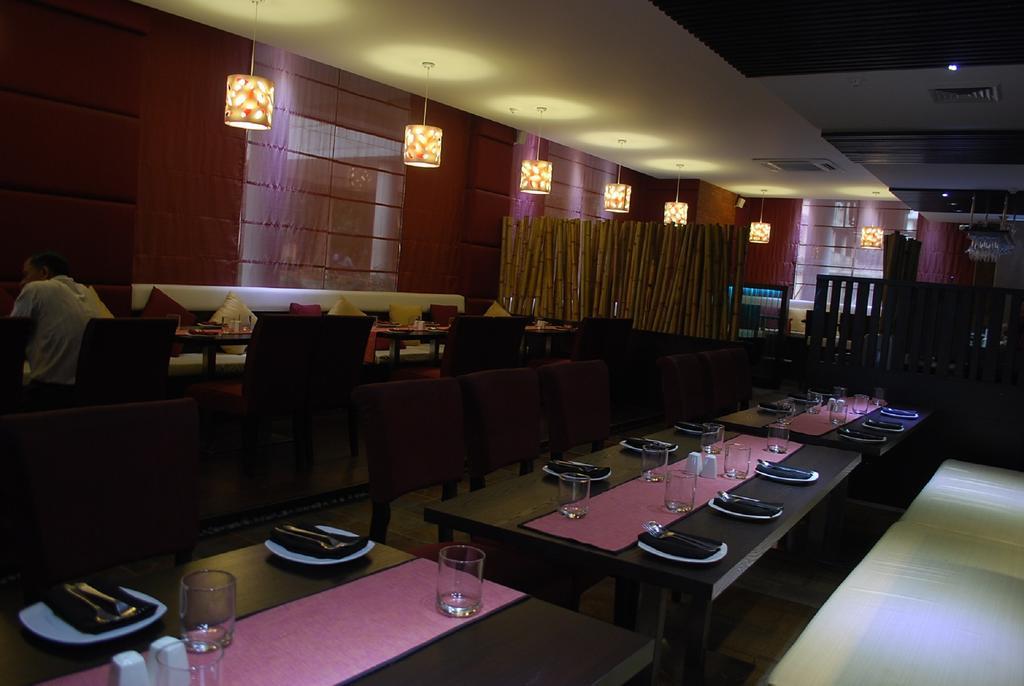 Chandīgarh Hotel Oyster מראה חיצוני תמונה