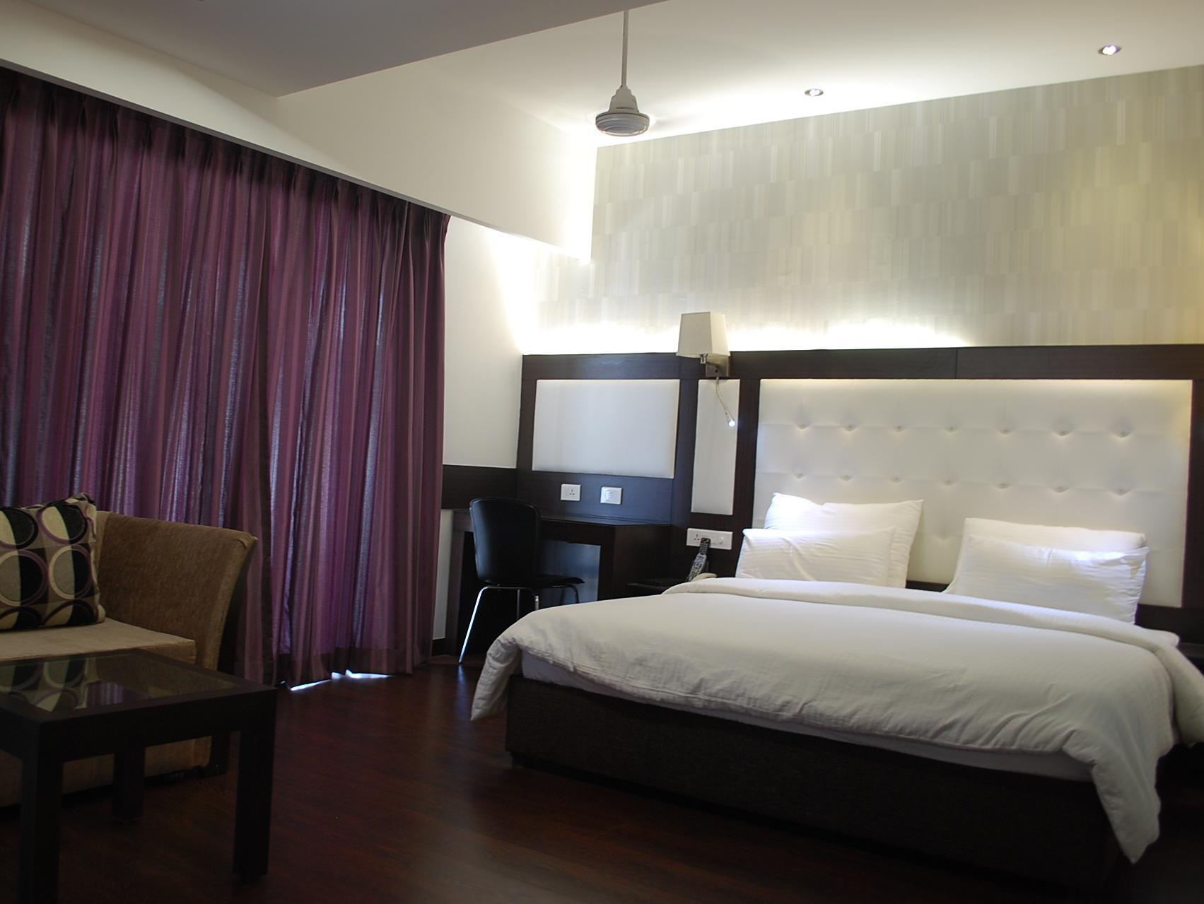Chandīgarh Hotel Oyster מראה חיצוני תמונה