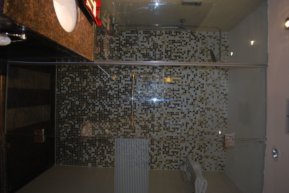 Chandīgarh Hotel Oyster מראה חיצוני תמונה